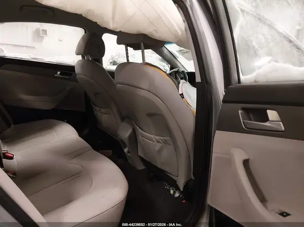 5NPE24AF3GH270900 2016 HYUNDAI SONATA - Image 8