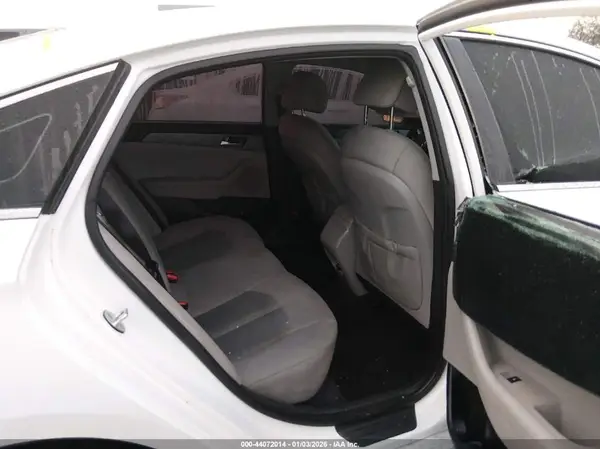 5NPE24AF3GH270959 2016 HYUNDAI SONATA - Image 8