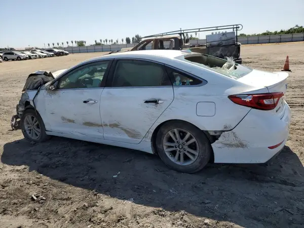 5NPE24AF3GH274476 2016 HYUNDAI SONATA - Image 2