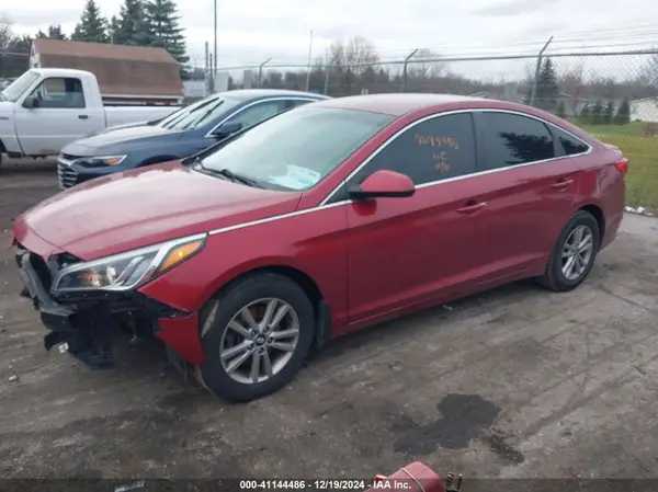 5NPE24AF3GH275384 2016 HYUNDAI SONATA - Image 2
