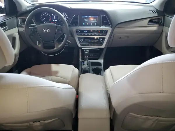 5NPE24AF3GH275997 2016 HYUNDAI SONATA - Image 8