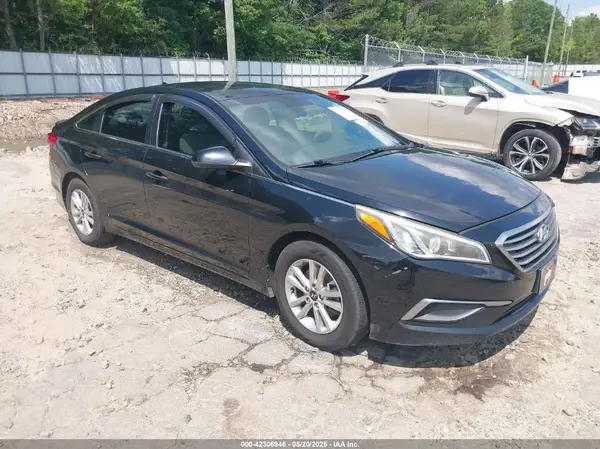 5NPE24AF3GH278284 2016 HYUNDAI SONATA - Image 1