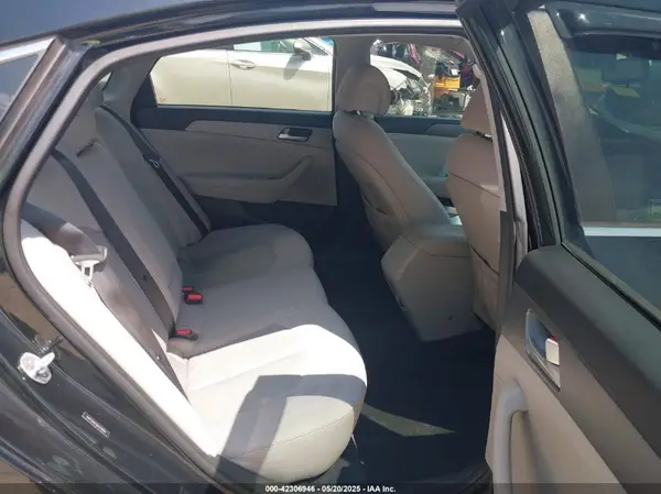 5NPE24AF3GH278284 2016 HYUNDAI SONATA - Image 8