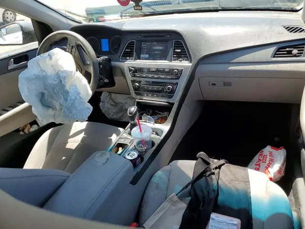 5NPE24AF3GH281718 2016 HYUNDAI SONATA - Image 8
