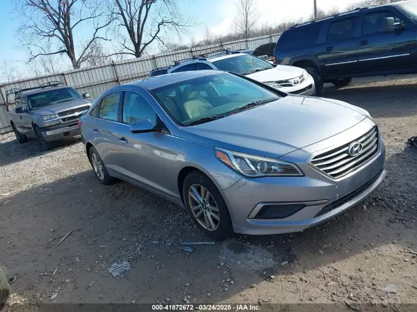 5NPE24AF3GH281976 2016 HYUNDAI SONATA - Image 1