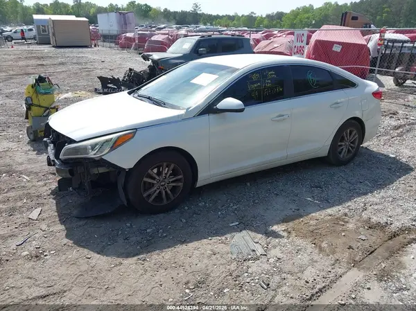 5NPE24AF3GH283419 2016 HYUNDAI SONATA - Image 2
