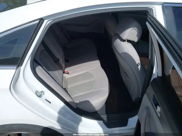 5NPE24AF3GH283419 2016 HYUNDAI SONATA - Image 8