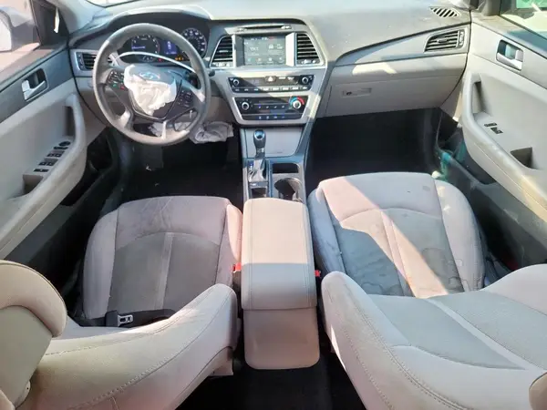 5NPE24AF3GH285252 2016 HYUNDAI SONATA - Image 8