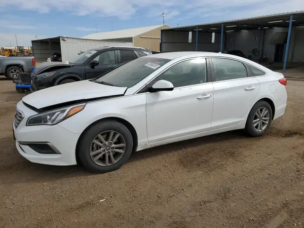 5NPE24AF3GH286322 2016 HYUNDAI SONATA - Image 1