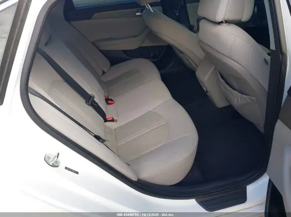 5NPE24AF3GH287311 2016 HYUNDAI SONATA - Image 8