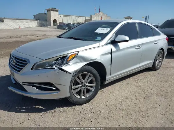5NPE24AF3GH287678 2016 HYUNDAI SONATA - Image 2