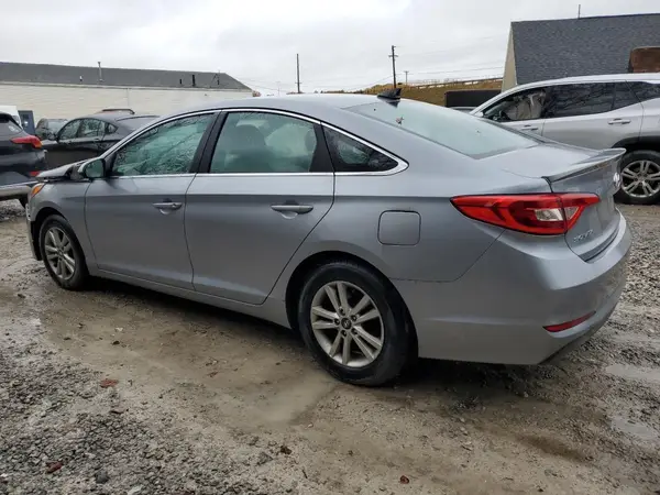 5NPE24AF3GH287938 2016 HYUNDAI SONATA - Image 2