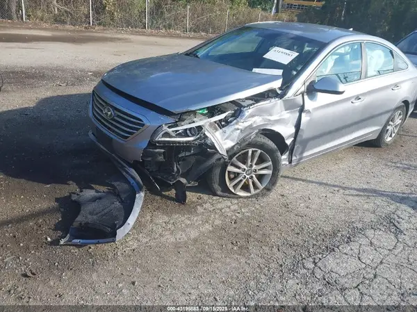 5NPE24AF3GH288720 2016 HYUNDAI SONATA - Image 2