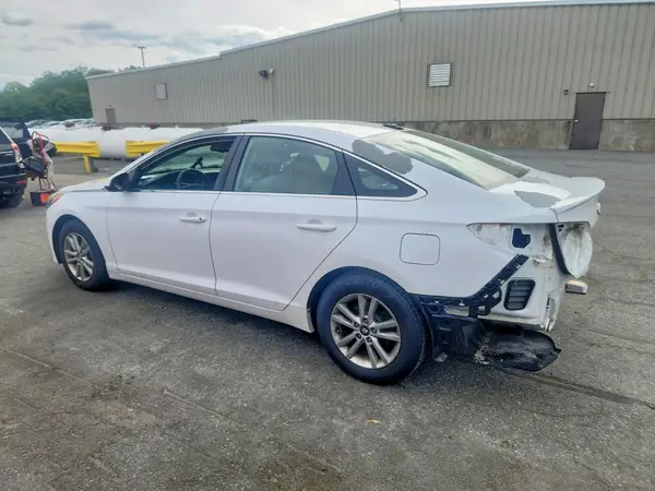 5NPE24AF3GH289673 2016 HYUNDAI SONATA - Image 2