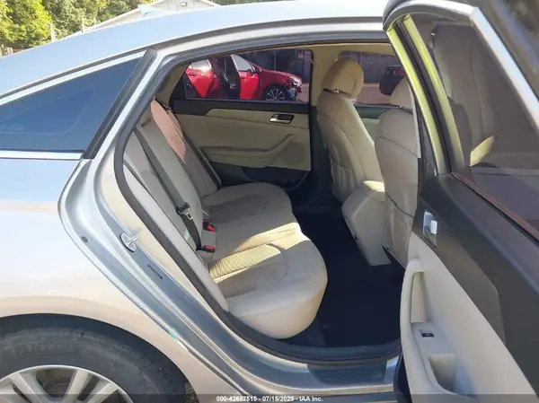 5NPE24AF3GH295439 2016 HYUNDAI SONATA - Image 8