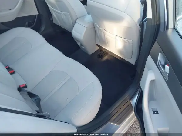 5NPE24AF3GH298941 2016 HYUNDAI SONATA - Image 8