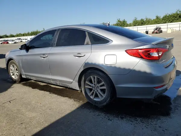 5NPE24AF3GH302275 2016 HYUNDAI SONATA - Image 2