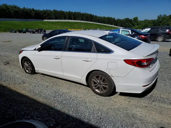 5NPE24AF3GH303457 2016 HYUNDAI SONATA - Image 2
