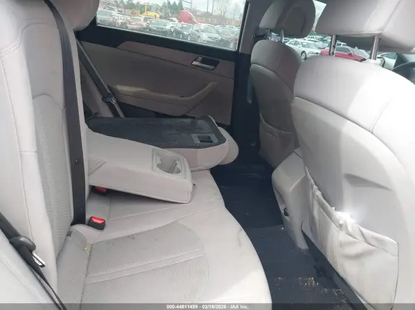 5NPE24AF3GH304320 2016 HYUNDAI SONATA - Image 8