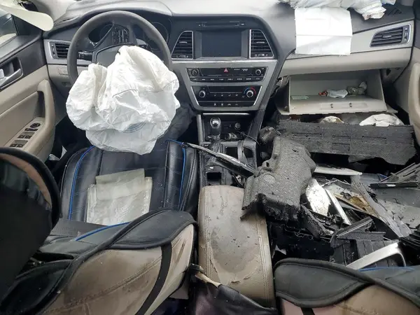 5NPE24AF3GH306553 2016 HYUNDAI SONATA - Image 8