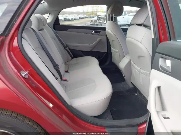 5NPE24AF3GH310991 2016 HYUNDAI SONATA - Image 8