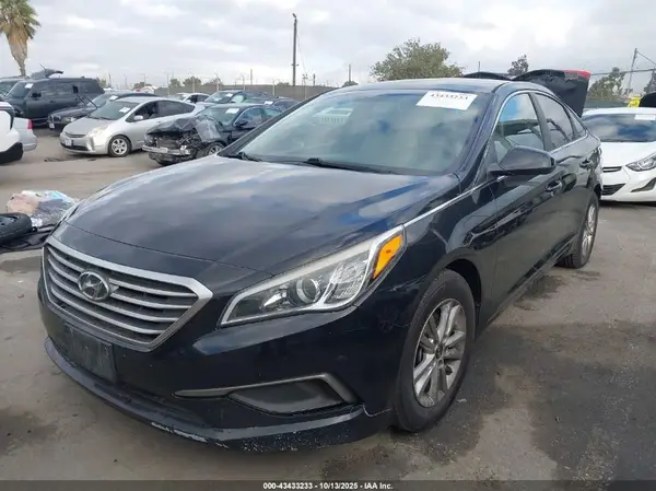 5NPE24AF3GH313938 2016 HYUNDAI SONATA - Image 2
