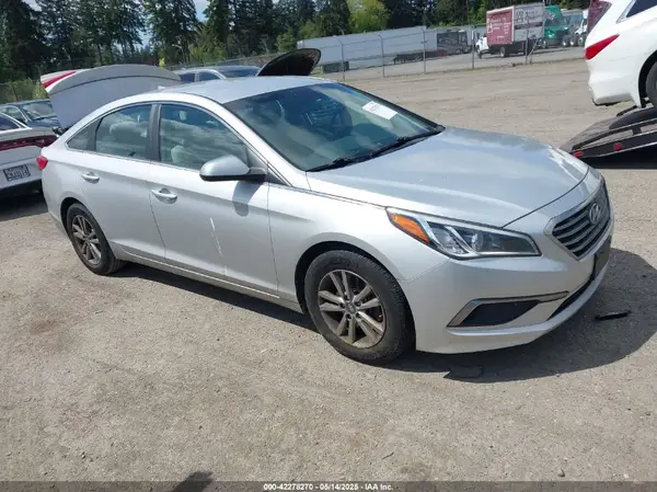 5NPE24AF3GH318525 2016 HYUNDAI SONATA - Image 1