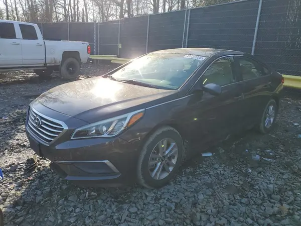 5NPE24AF3GH318976 2016 HYUNDAI SONATA - Image 1