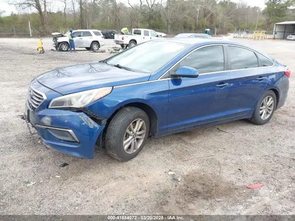 5NPE24AF3GH320484 2016 HYUNDAI SONATA - Image 2