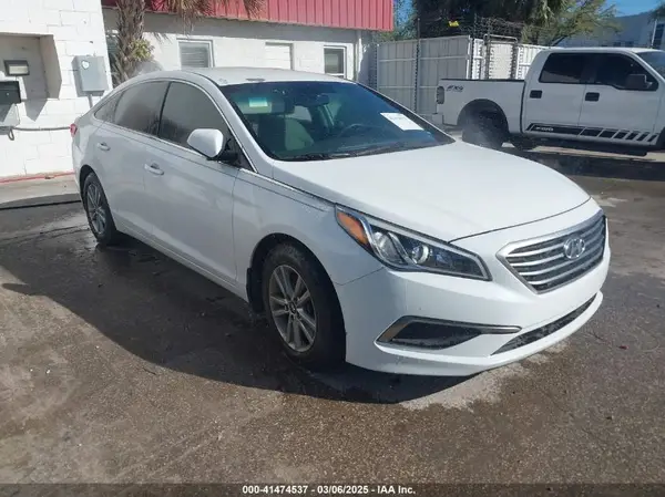 5NPE24AF3GH326396 2016 HYUNDAI SONATA - Image 1