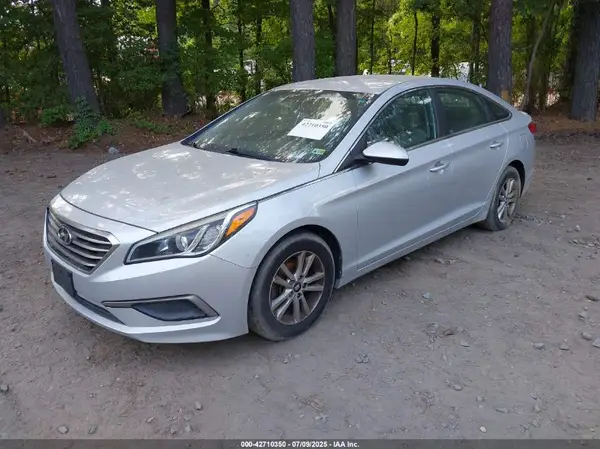 5NPE24AF3GH326592 2016 HYUNDAI SONATA - Image 2