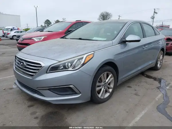 5NPE24AF3GH326835 2016 HYUNDAI SONATA - Image 2