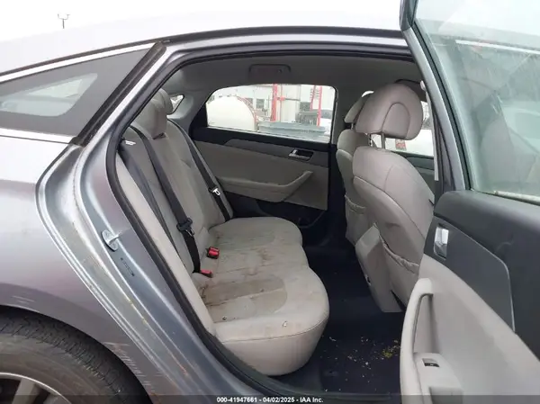 5NPE24AF3GH326835 2016 HYUNDAI SONATA - Image 8