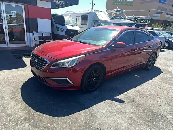 5NPE24AF3GH328827 2016 HYUNDAI SONATA - Image 2