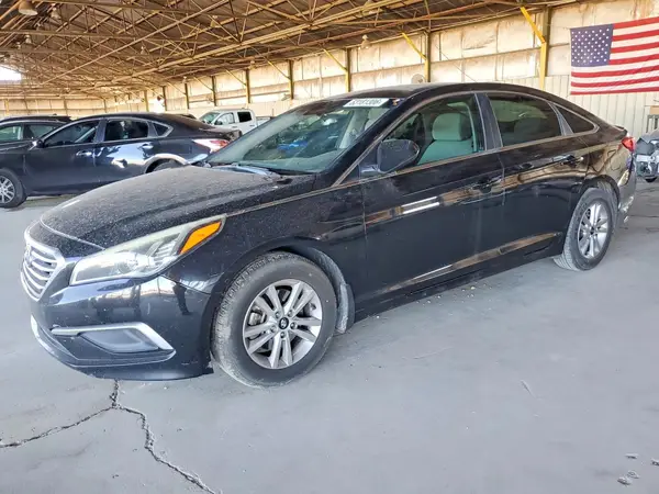 5NPE24AF3GH329427 2016 HYUNDAI SONATA - Image 1
