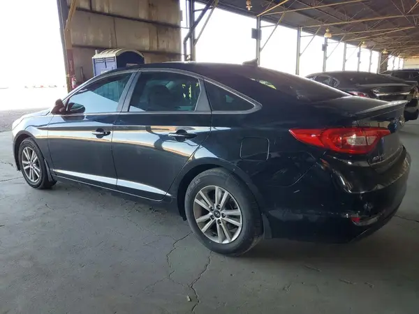 5NPE24AF3GH329427 2016 HYUNDAI SONATA - Image 2