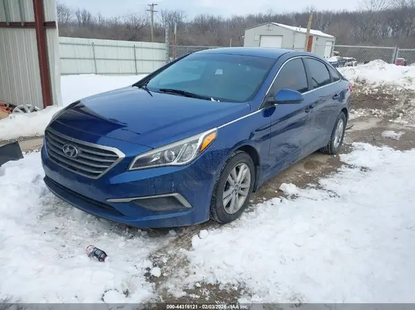 5NPE24AF3GH330500 2016 HYUNDAI SONATA - Image 2