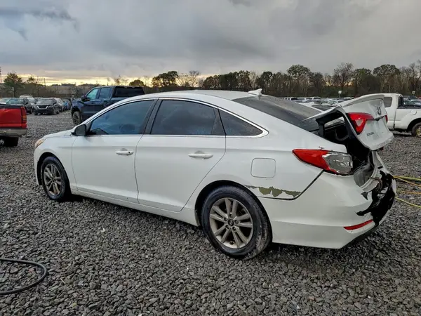 5NPE24AF3GH330593 2016 HYUNDAI SONATA - Image 2