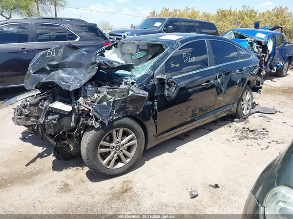 5NPE24AF3GH340363 2016 HYUNDAI SONATA - Image 2
