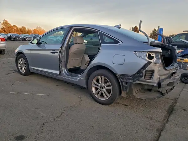 5NPE24AF3GH344896 2016 HYUNDAI SONATA - Image 2