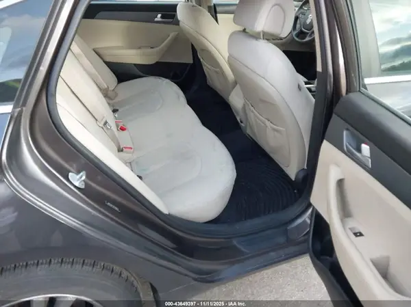5NPE24AF3GH348639 2016 HYUNDAI SONATA - Image 8