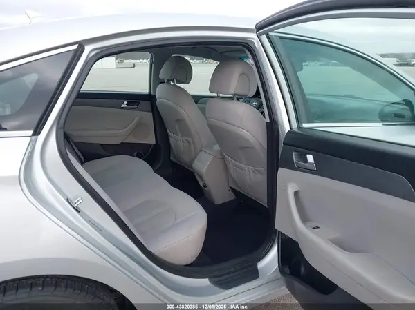 5NPE24AF3GH351816 2016 HYUNDAI SONATA - Image 8