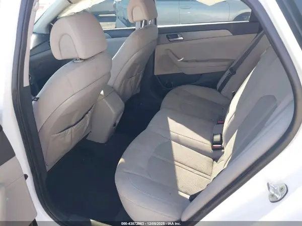 5NPE24AF3GH352383 2016 HYUNDAI SONATA - Image 8