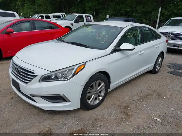 5NPE24AF3GH355624 2016 HYUNDAI SONATA - Image 2