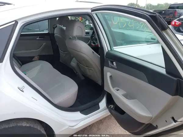 5NPE24AF3GH355624 2016 HYUNDAI SONATA - Image 8