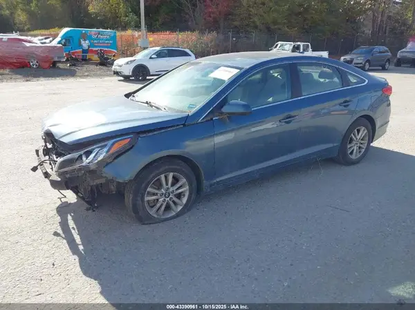 5NPE24AF3GH360239 2016 HYUNDAI SONATA - Image 2