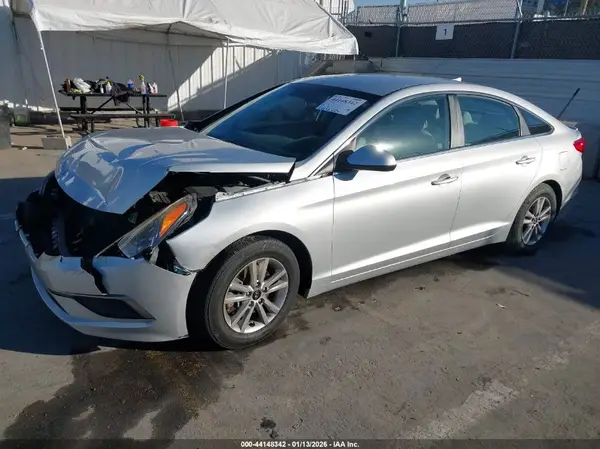 5NPE24AF3GH360614 2016 HYUNDAI SONATA - Image 2