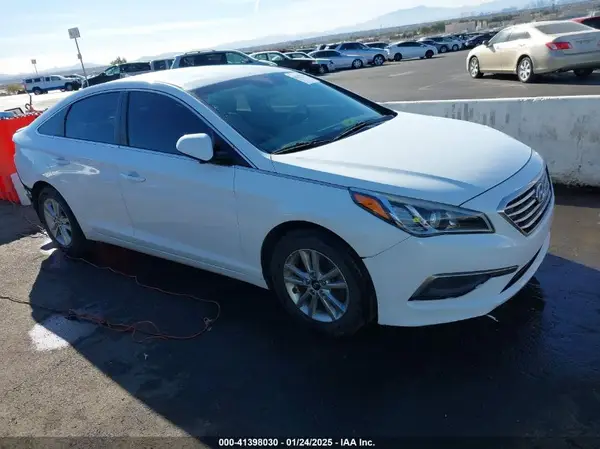 5NPE24AF3GH364842 2016 HYUNDAI SONATA - Image 1