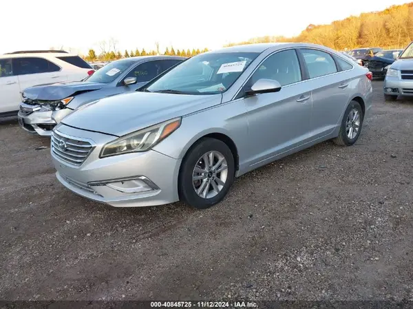 5NPE24AF3GH369524 2016 HYUNDAI SONATA - Image 2