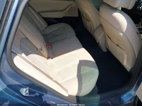 5NPE24AF3GH370916 2016 HYUNDAI SONATA - Image 8